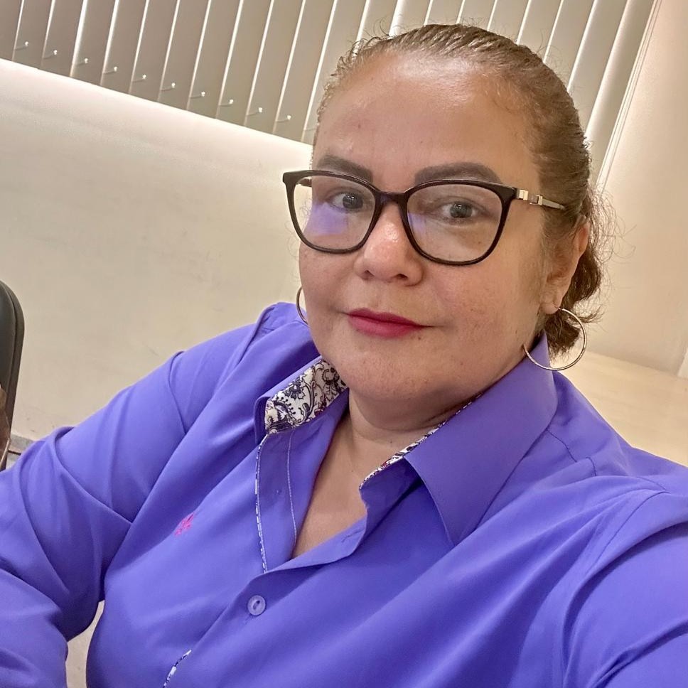 Andrea dos Santos Cardoso